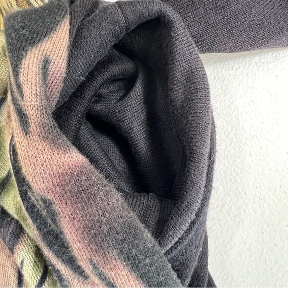 The Pyramid Collection Open Front Peacock Feather Cardigan - Picture 6 of 7